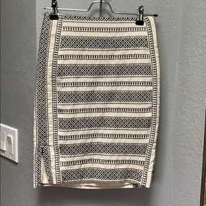 LOFT Patterned Pencil Skirt